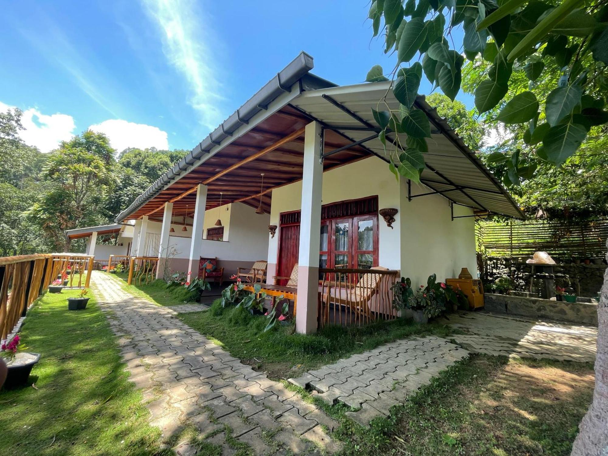 אלה Rainbow Sky Cottage חדר תמונה