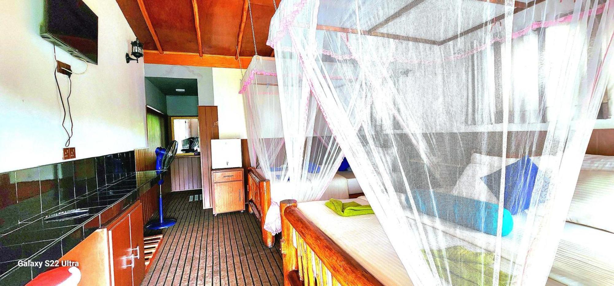 אלה Rainbow Sky Cottage מראה חיצוני תמונה